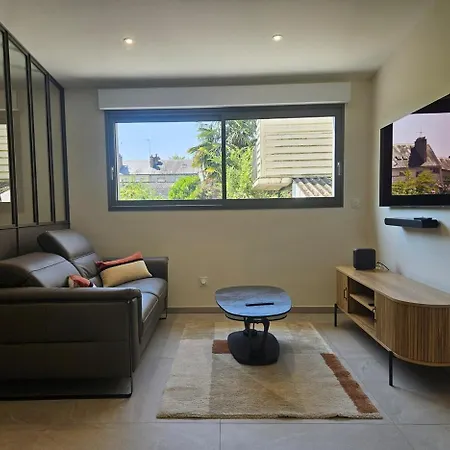 Parenthese Prestige Centre * Tours