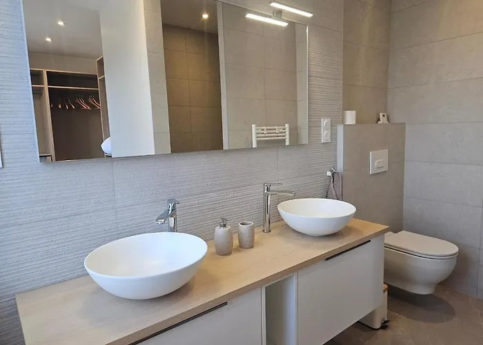 Maison Parenthese Prestige Centre Тур